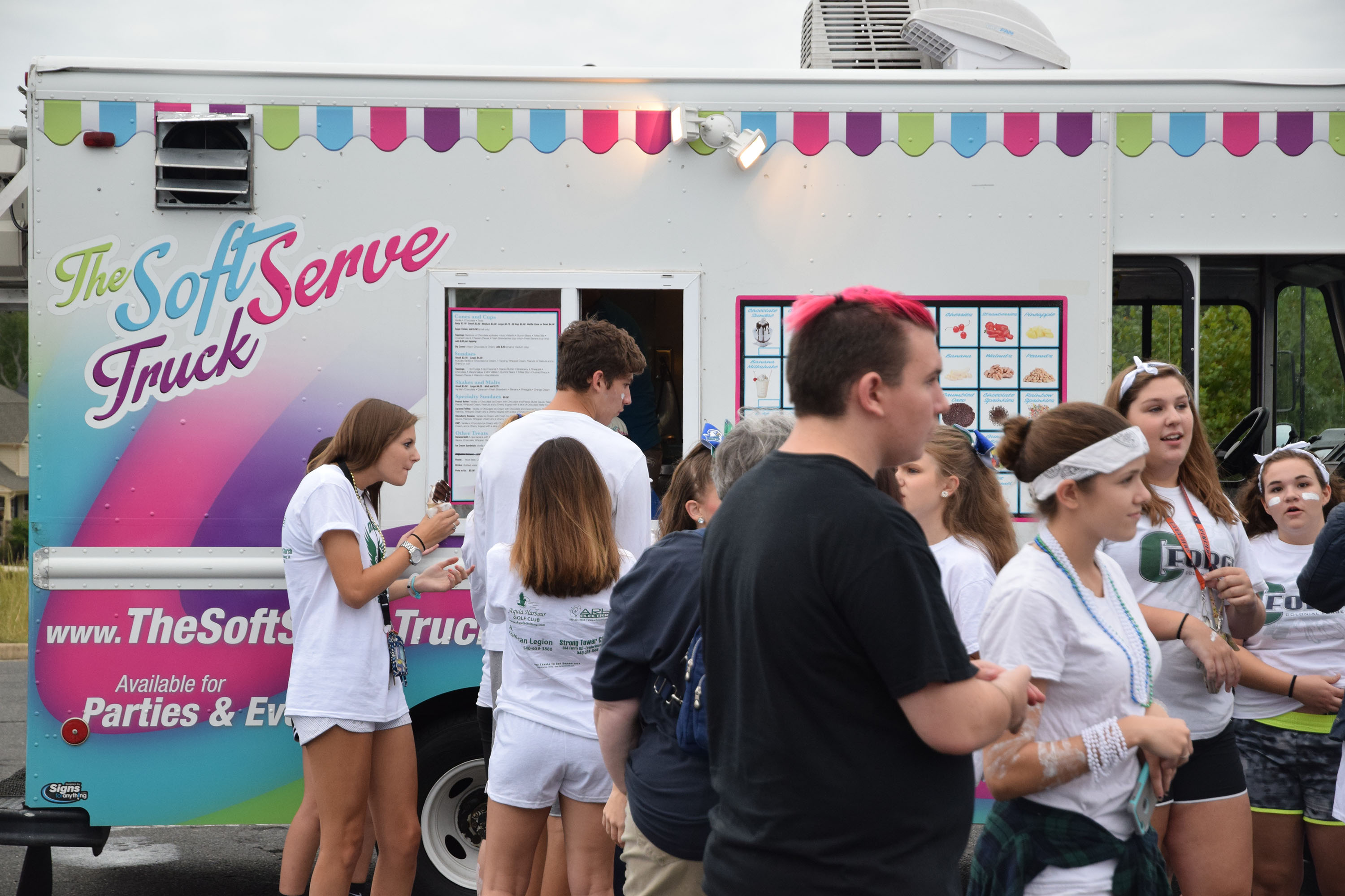 mno_tailgate_sept16_0253