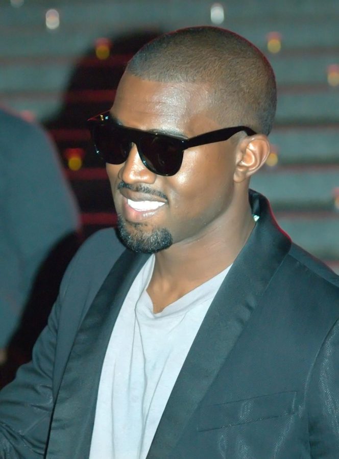  Kanye West at the Vanity Fair kickoff part for the 2009 Tribeca Film Festival. 